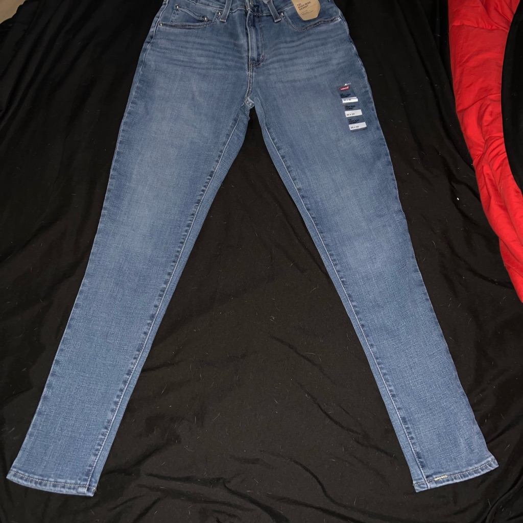 Brand New Womens Levis 712 High Rise Skinny Medium Wash Jeans Size 30x30
